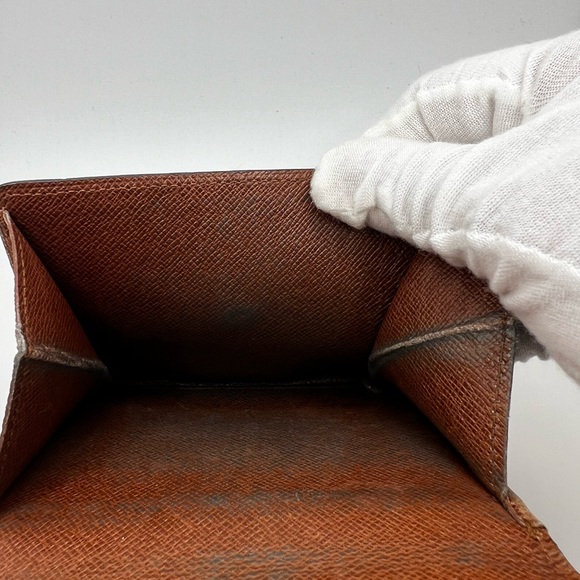 GUC Louis Vuitton Monogram Bifold Wallet - Picture 8 of 8